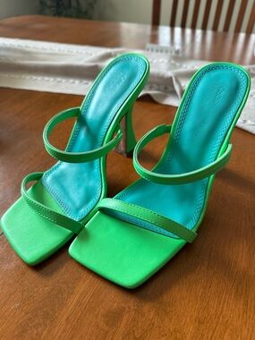 Neon Green Strappy Square-Toe Heels - Women's Fashion Sandals